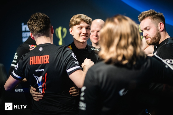 【数据前瞻】 Rare Atom vs EDward Gaming 双方打野的节奏至关重要