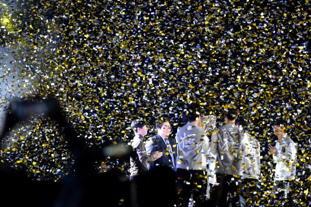 【视频】7月28日LPL夏季赛战果：OMG逆袭进前10，IG再迎来难题